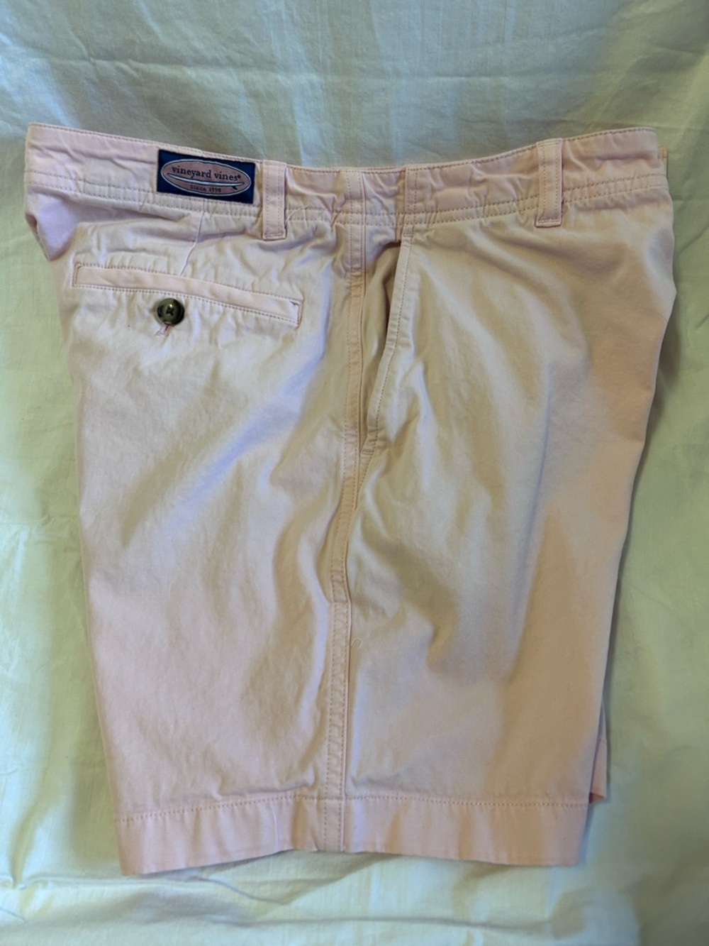 Vineyard Vines Men’s Light Pink Flat Front Shorts